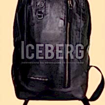 Покраска черного кожаного рюкзака