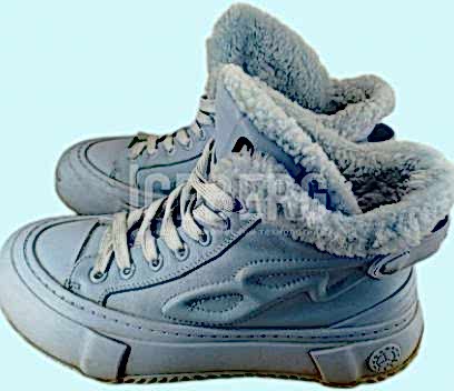 Химчистка голубых ботинок с мехом Химчистка голубых ботинок с мехом